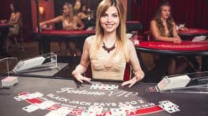 BandarQ gameplay on kkslot777 login live table